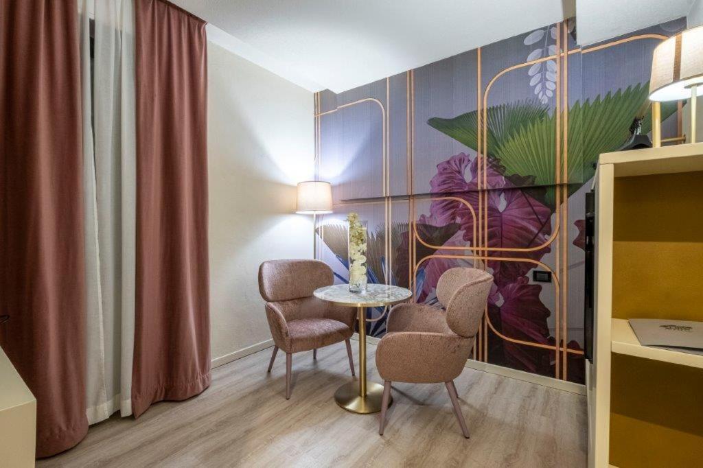Hotel Le Palme (Adults Only) ดอร์เมลเล็ตโต ภายนอก รูปภาพ