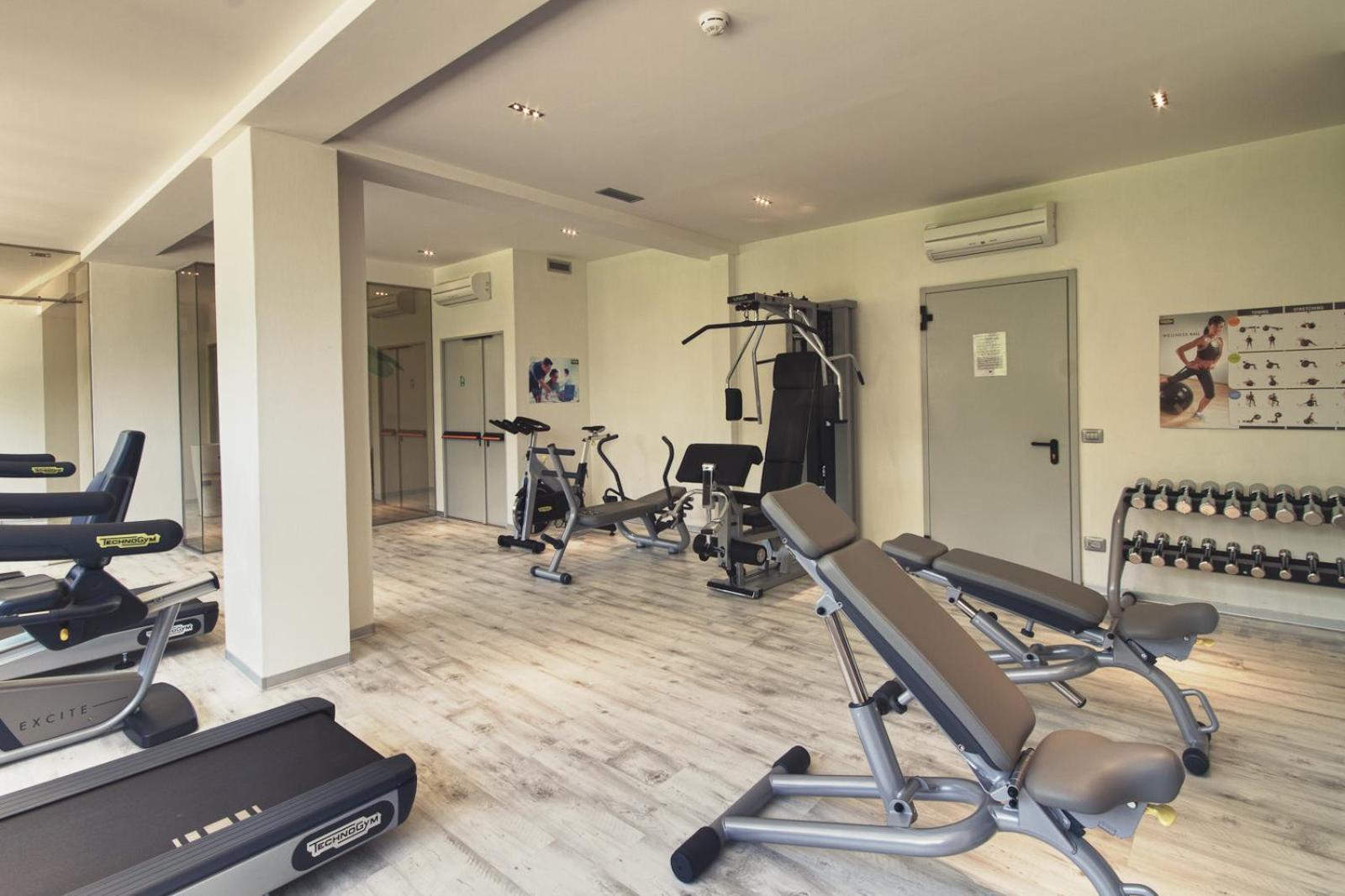 Hotel Le Palme (Adults Only) ดอร์เมลเล็ตโต ภายนอก รูปภาพ