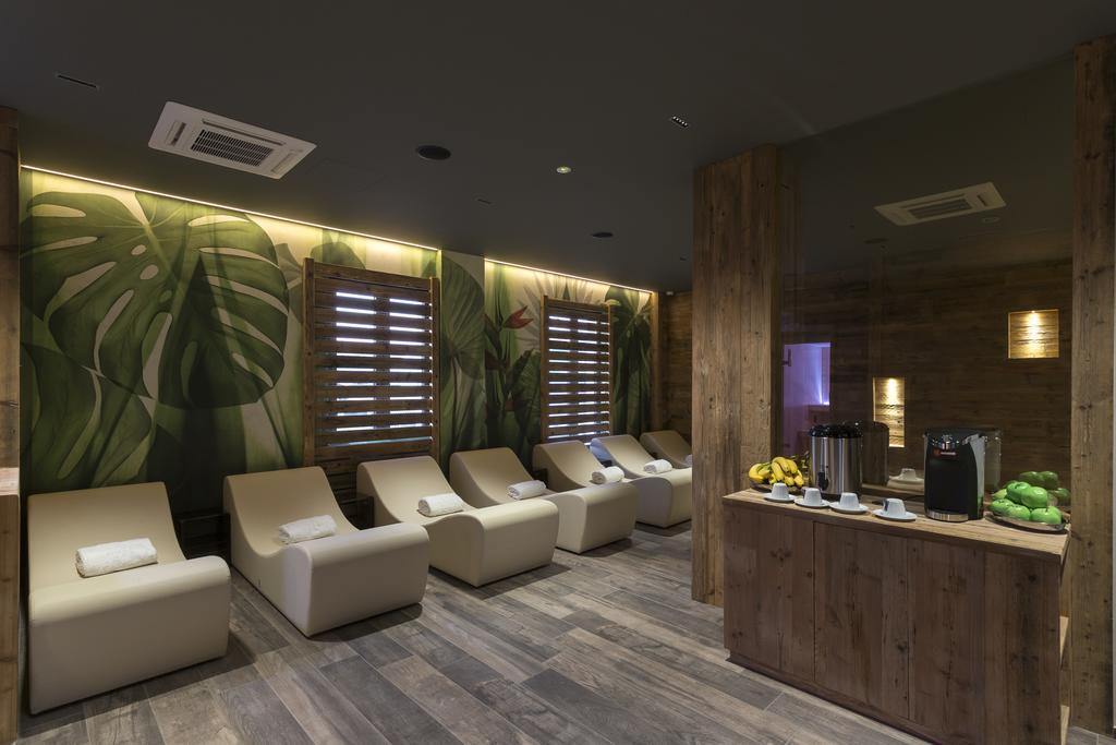Hotel Le Palme (Adults Only) ดอร์เมลเล็ตโต ภายนอก รูปภาพ